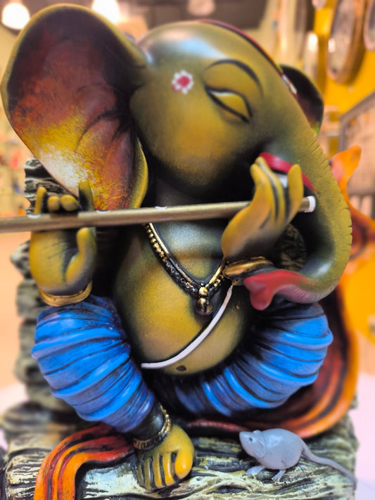 Ganesh Playing Murli